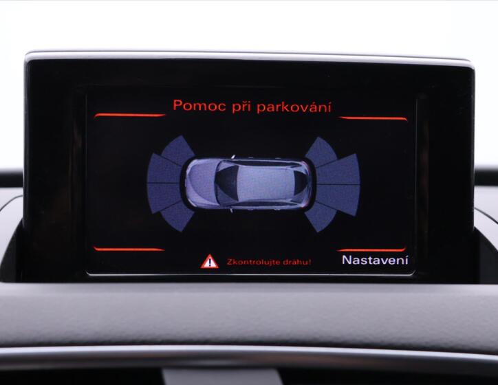 Audi Q3 28