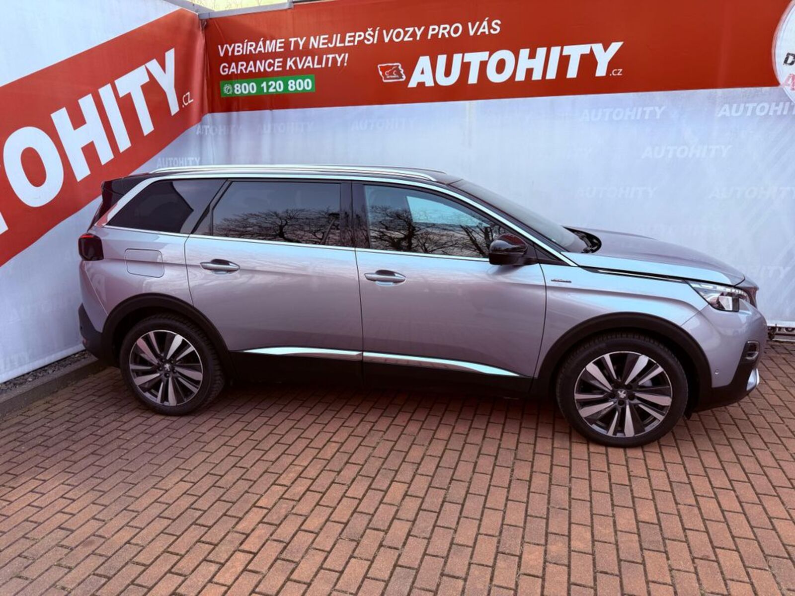 Peugeot 5008 6