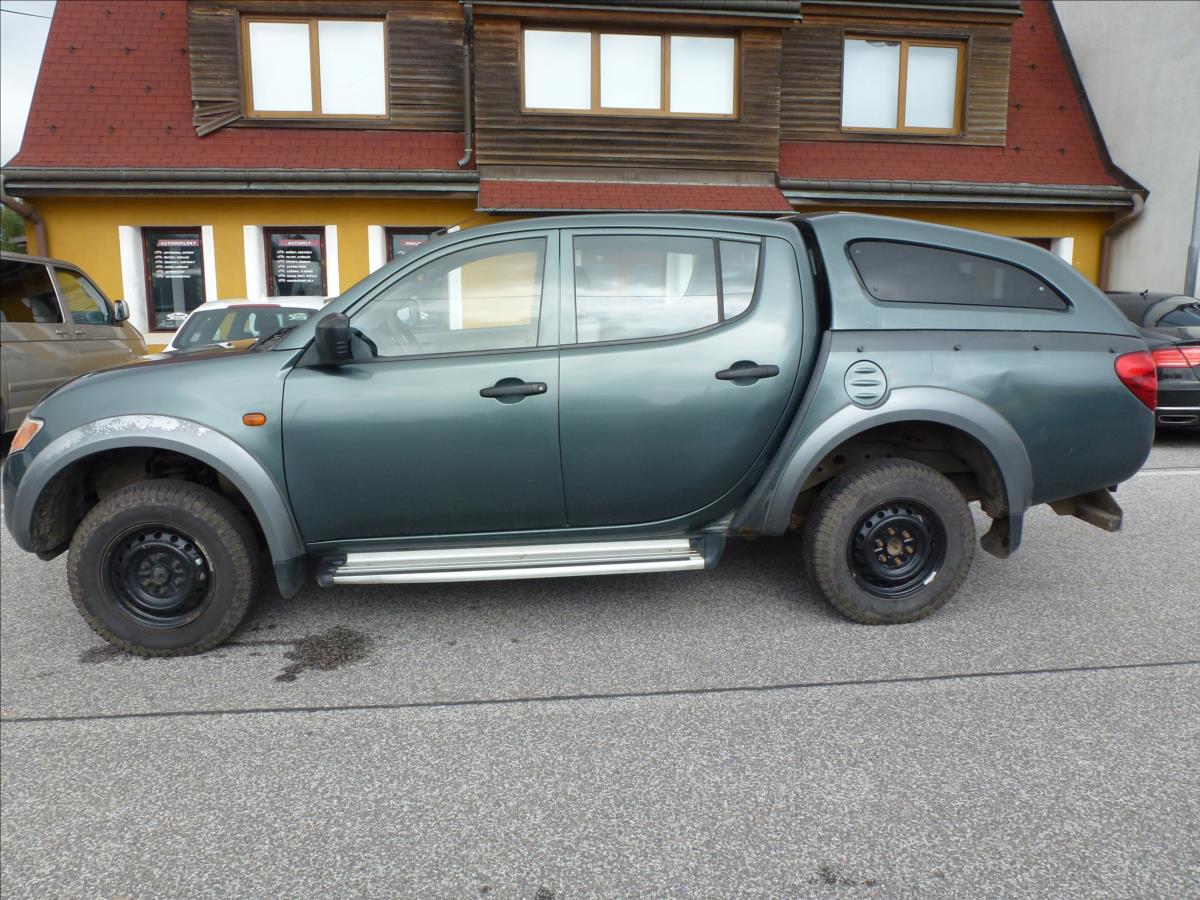 Mitsubishi L200
