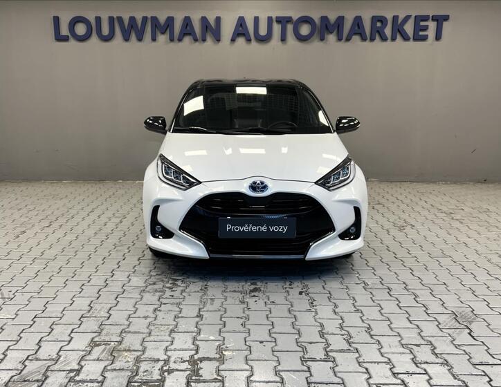 Toyota Yaris 4
