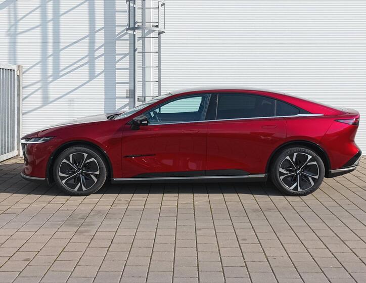 Mazda 6e 6