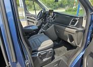 Ford Tourneo Custom 6
