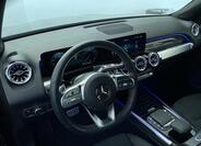 Mercedes-Benz GLB 9
