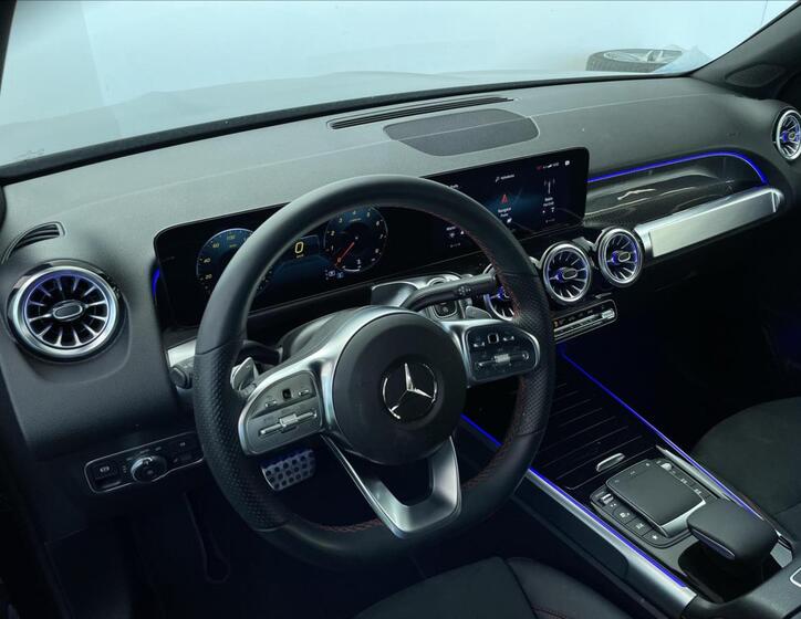 Mercedes-Benz GLB 9
