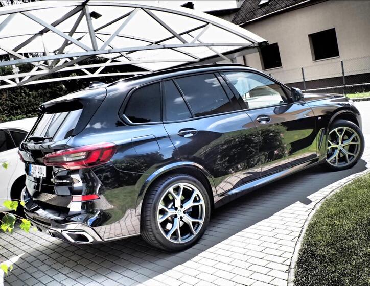 BMW X5 5