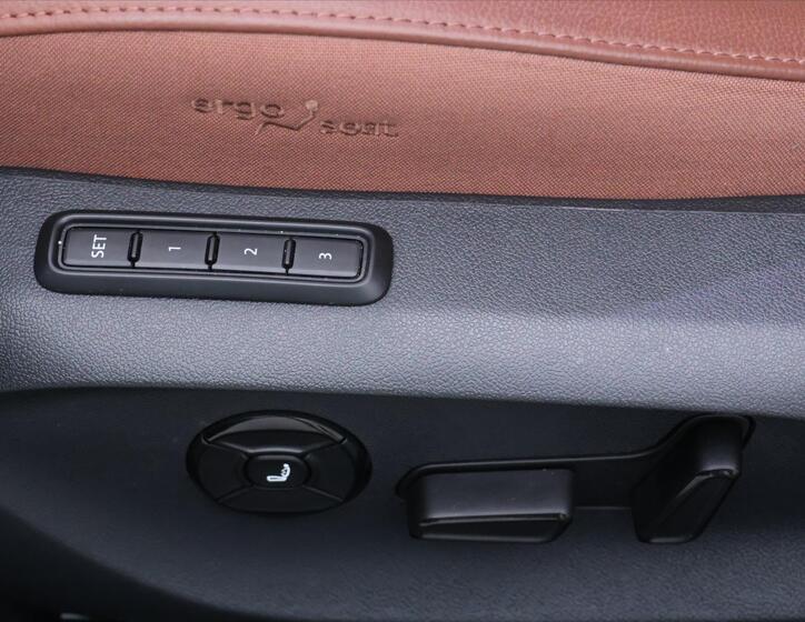 Škoda Superb 19