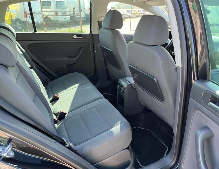 Volkswagen Golf Plus 11