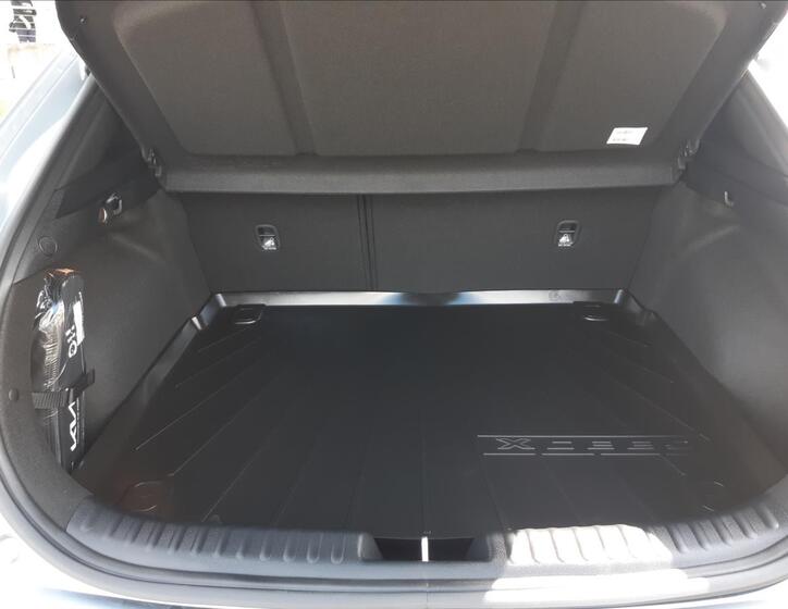 KIA XCeed 8