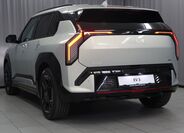 KIA EV3 6