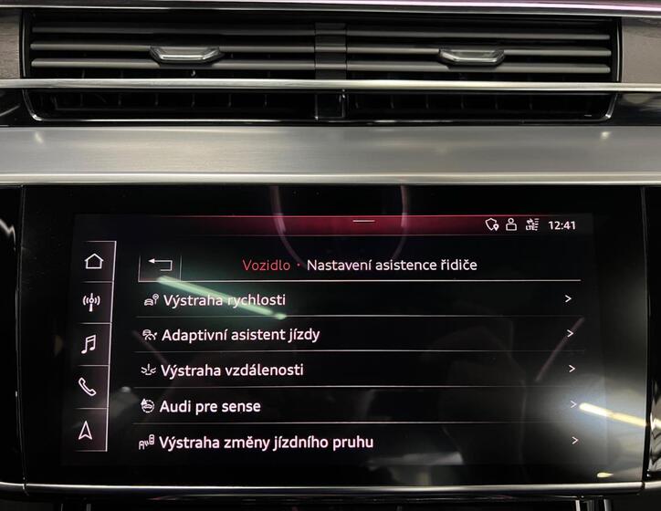 Audi A8 25