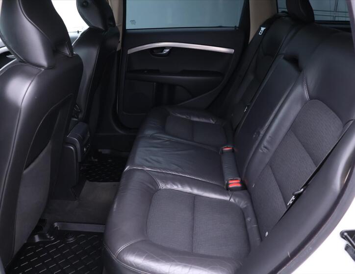 Volvo V70 16