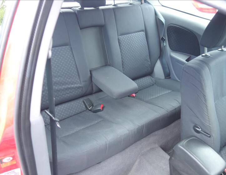 Nissan Almera 13