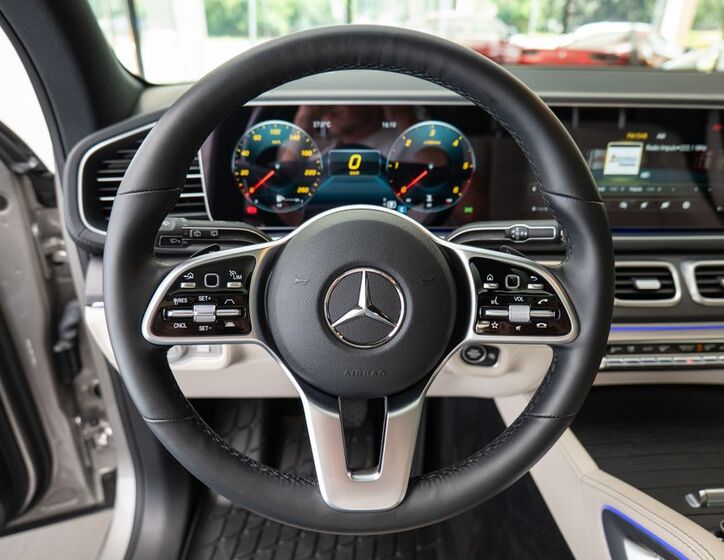 Mercedes-Benz GLE 6