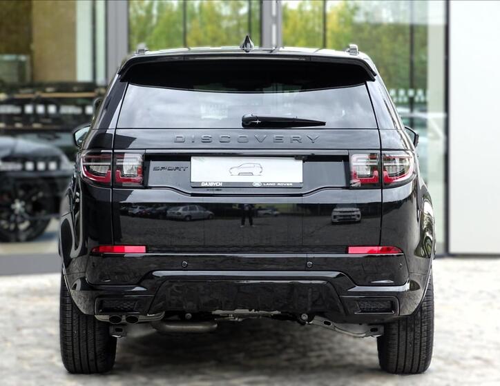 Land Rover Discovery Sport 6