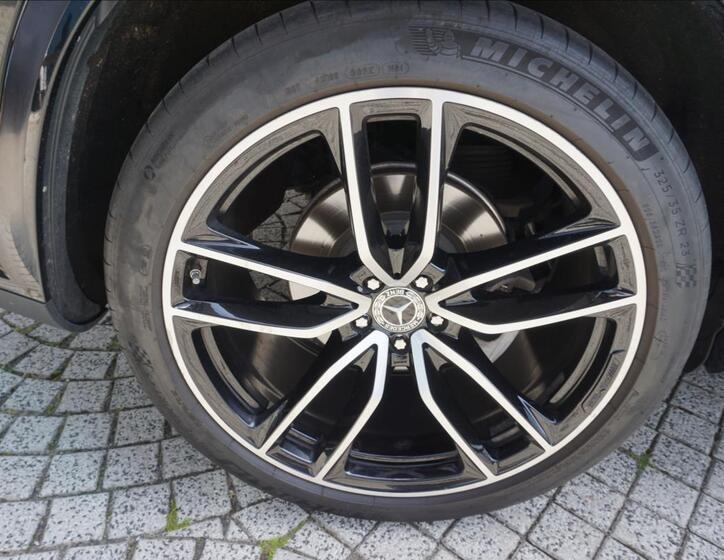 Mercedes-Benz GLS 6