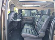 Peugeot Traveller 13