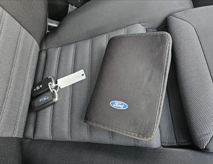 Ford S-MAX 40