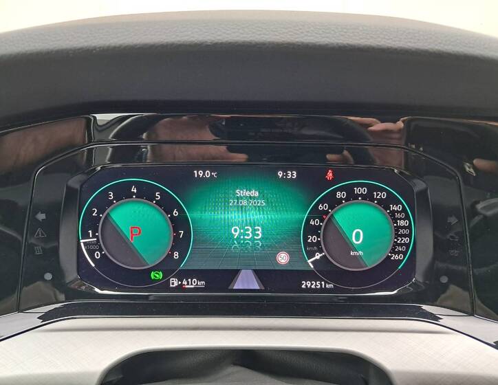 Volkswagen Golf 9