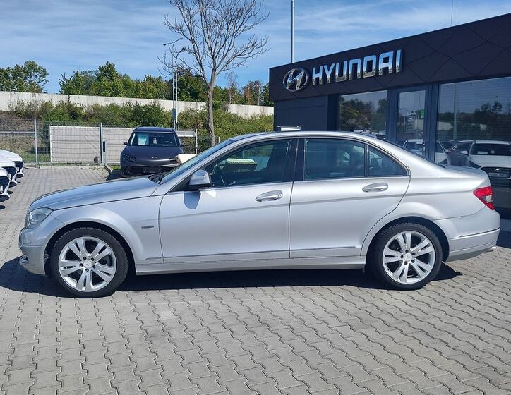 Mercedes-Benz Třídy C 8