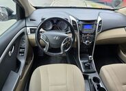 Hyundai i30 13