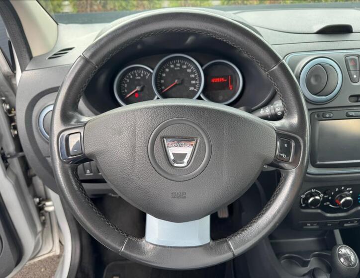 Dacia Lodgy 15