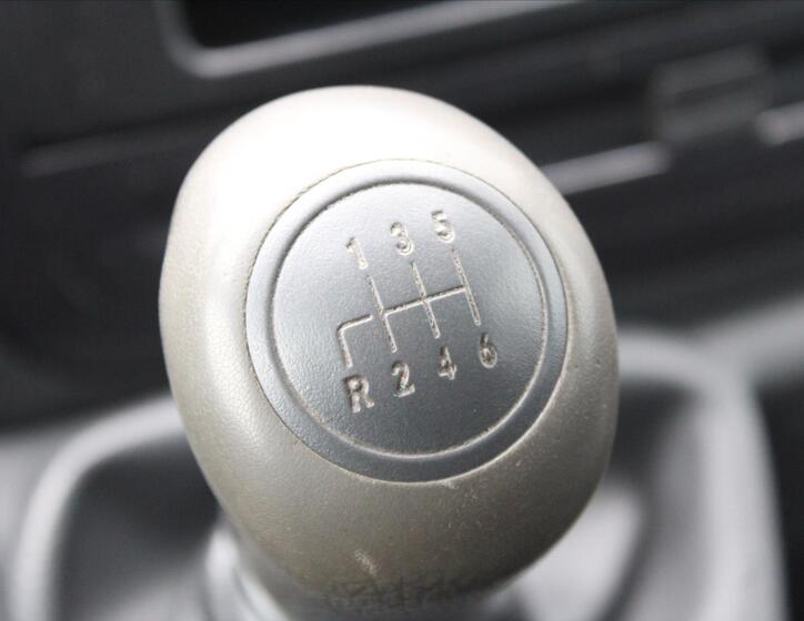 Mercedes-Benz Vito 16