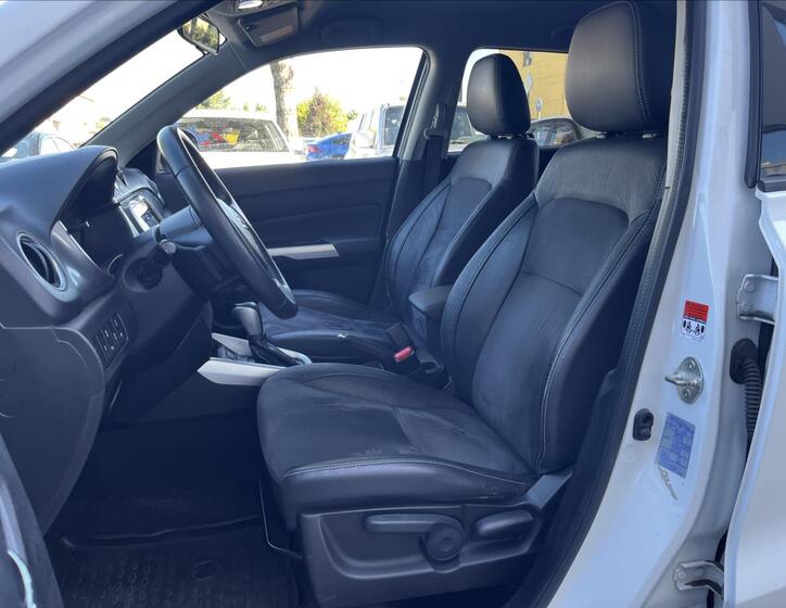 Suzuki Vitara 8