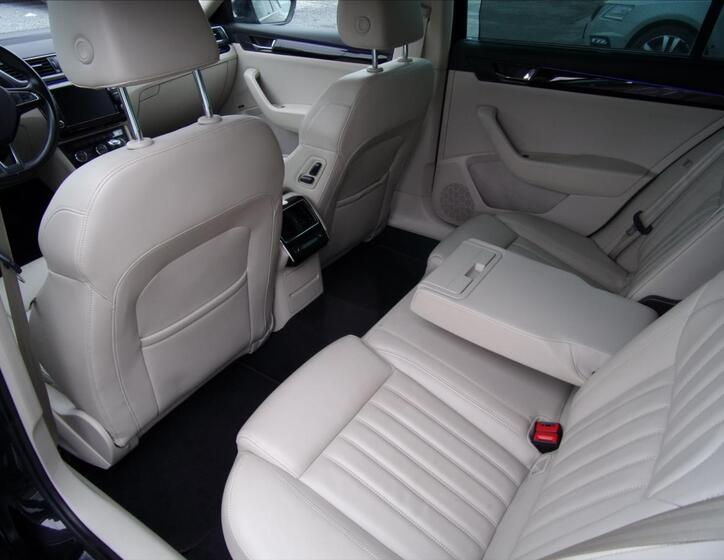 Škoda Superb 7