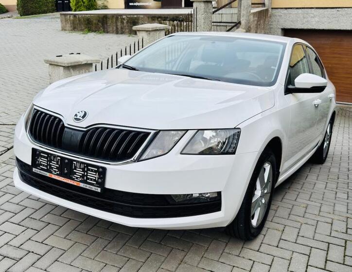 Škoda Octavia 1