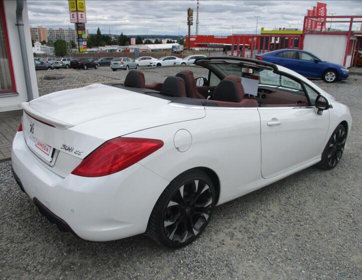 Peugeot 308 12