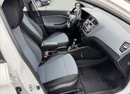 Hyundai i20 12