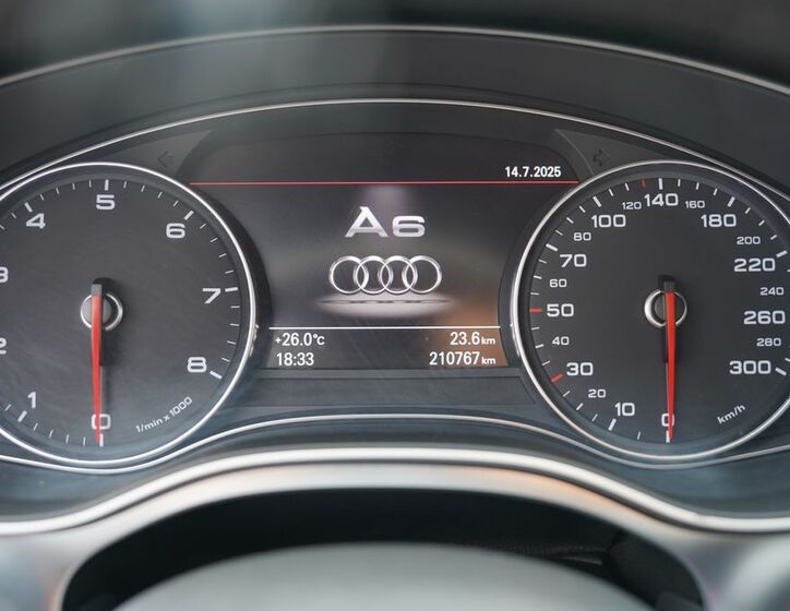 Audi A6 32
