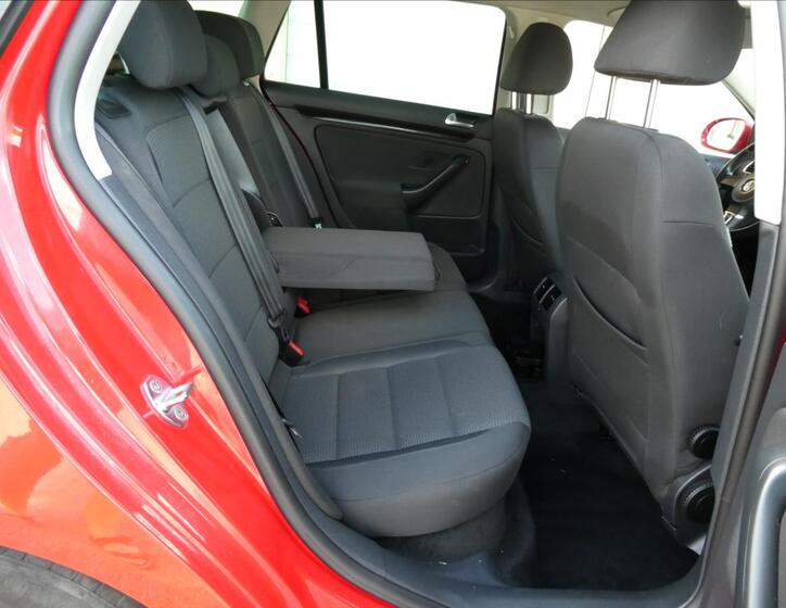 Volkswagen Golf 22