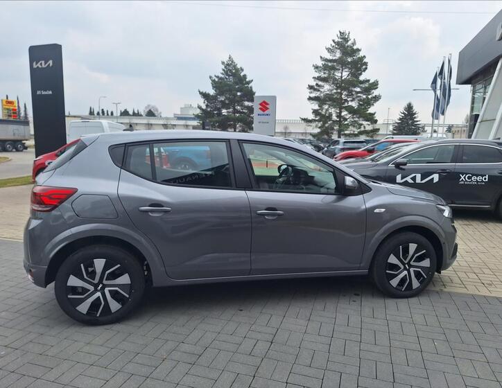 Dacia Sandero 7
