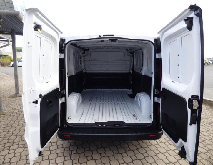 Renault Trafic 33