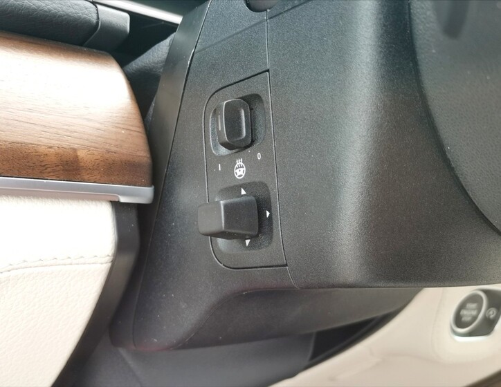 Mercedes-Benz GLS 22