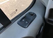 Opel Vivaro 20
