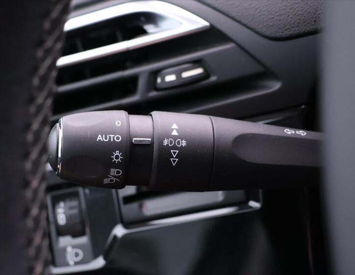 Citroën Grand C4 Picasso 21