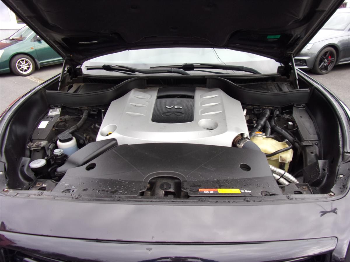 Infiniti FX30