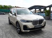 BMW X7 8