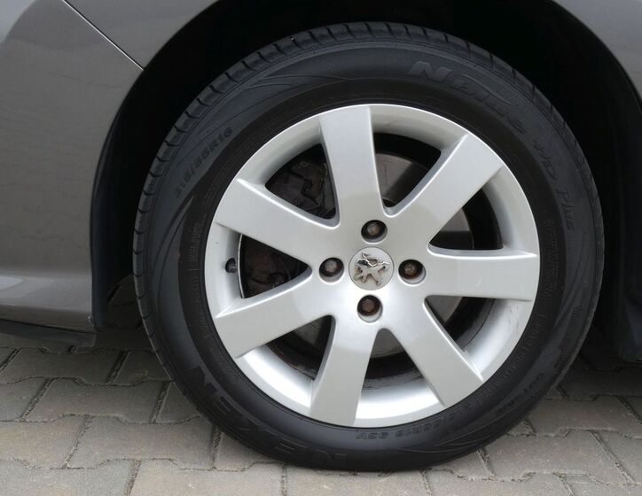 Peugeot 308 19