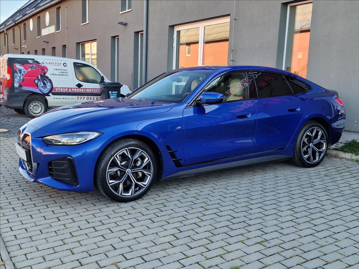 BMW i4