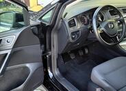 Volkswagen Golf 26