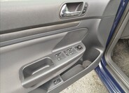 Volkswagen Golf 12