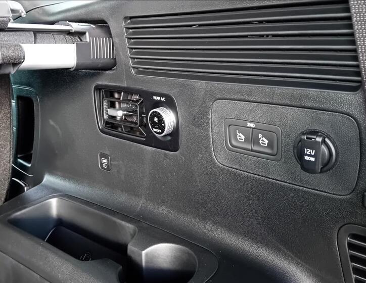 KIA Sorento 13