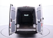 Volkswagen Crafter 9