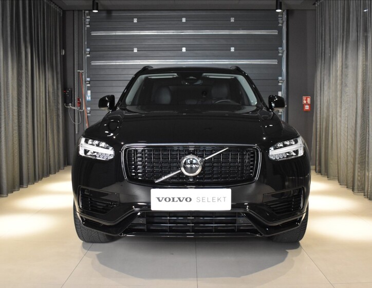 Volvo XC90 6