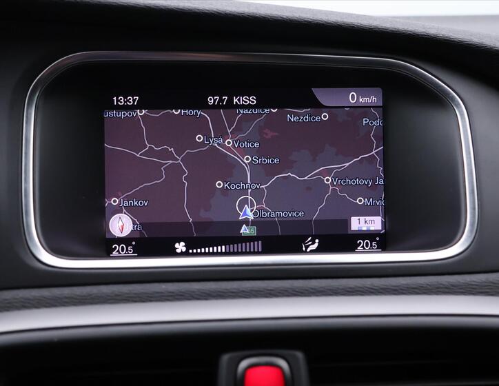Volvo V40 25