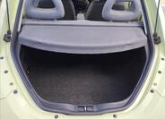 Volkswagen New Beetle 14