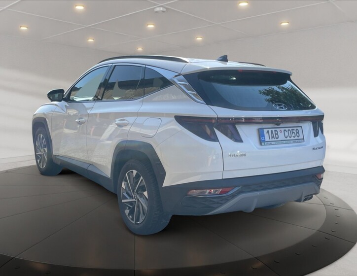 Hyundai Tucson 4